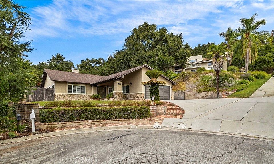 1st image of 2339 Club Vista Dr