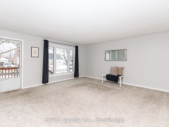 5th image of 60 Nelles Rd