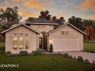 162 Ednie Ln, Mico, TX 78056