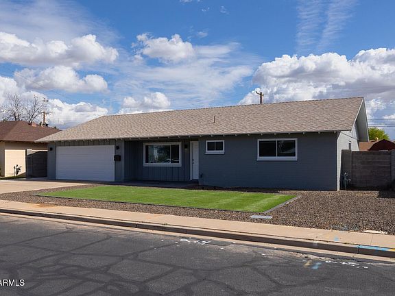2nd image of 323 N HUNT Drive E
