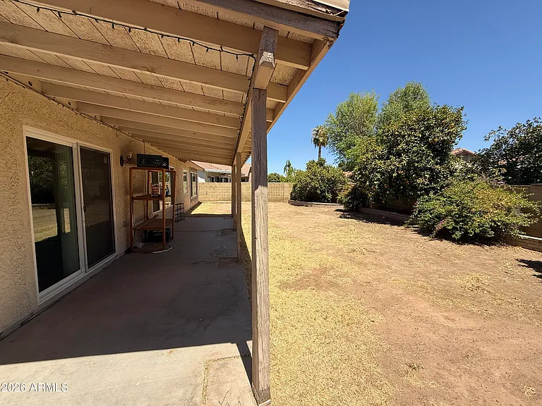 505 W Sereno Dr — Photo 25