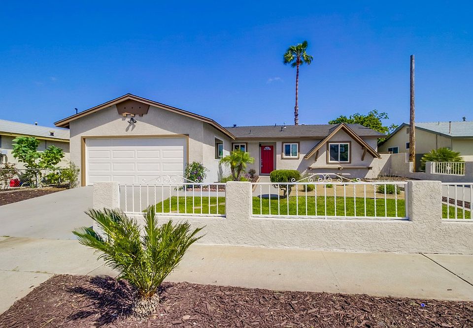 1st image of 109 Coolwater Dr