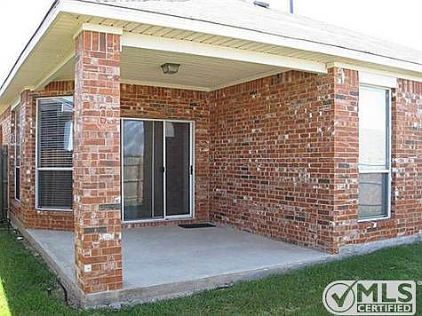 5th image of 12813 Danville Dr