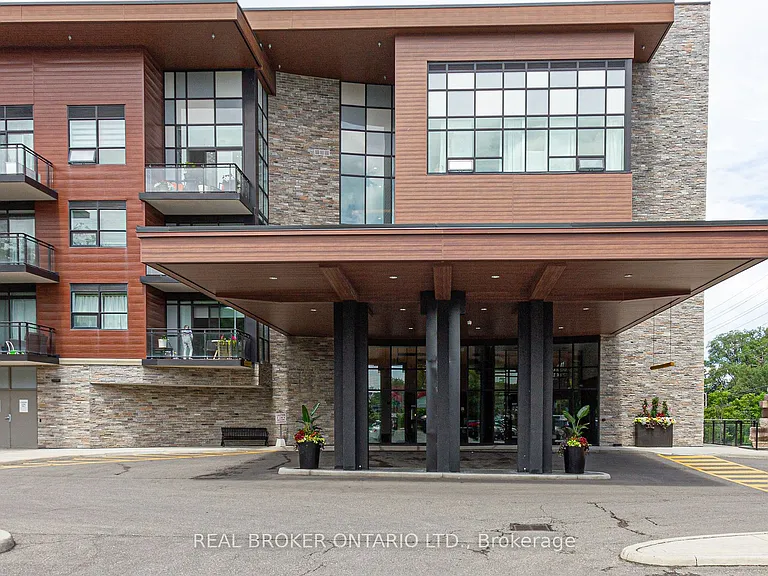 1575 Lakeshore Rd W #161 — Photo 3
