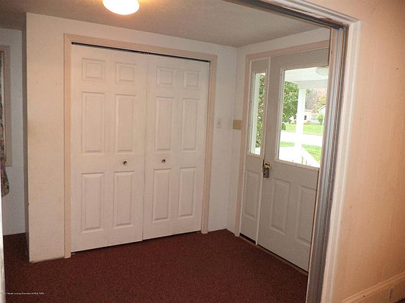 5th image of 808 N Clinton Ave