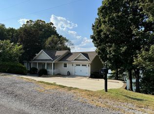 15 Cheekwood Ln, Cadiz, KY 42211