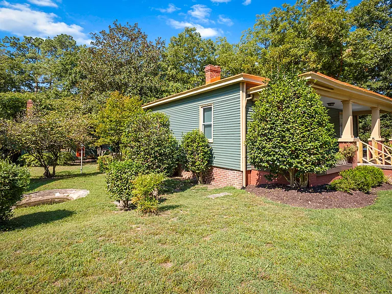 1746 Varina Ave — Photo 4