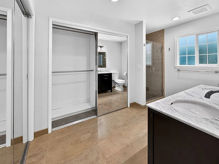 3221 Lunada Ln — Photo 35