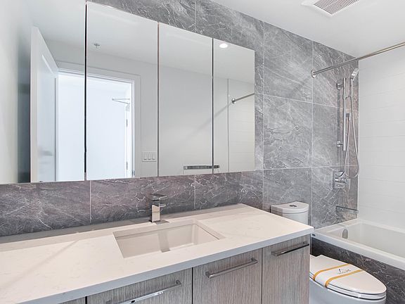 3rd image of 3331 No 3 Rd #1502