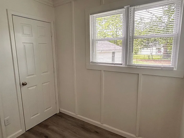 1605 Earl Ave — Photo 24
