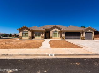 226 W Bridger Ln, Washington, UT 84780
