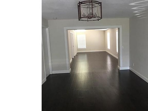 4th image of 11301 NW 32nd Mnr