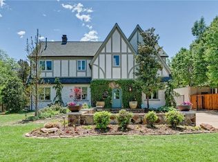 1612 Camden Way, Nichols Hills, OK 73116