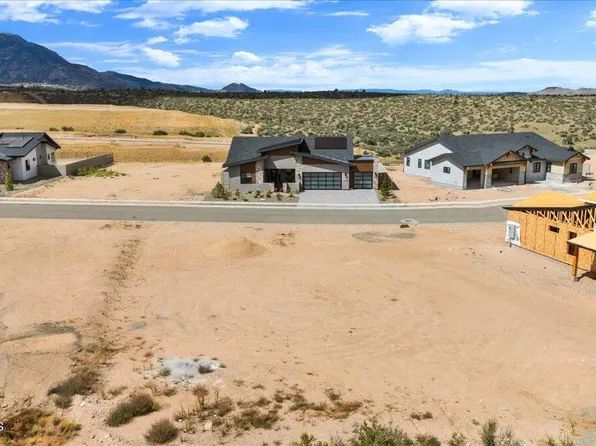5627 Meridian Ct, Prescott, AZ 86305