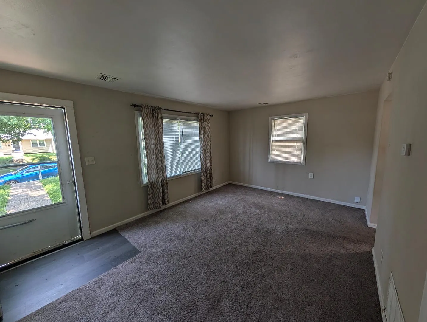 1901 Swygart Ave — Photo 4