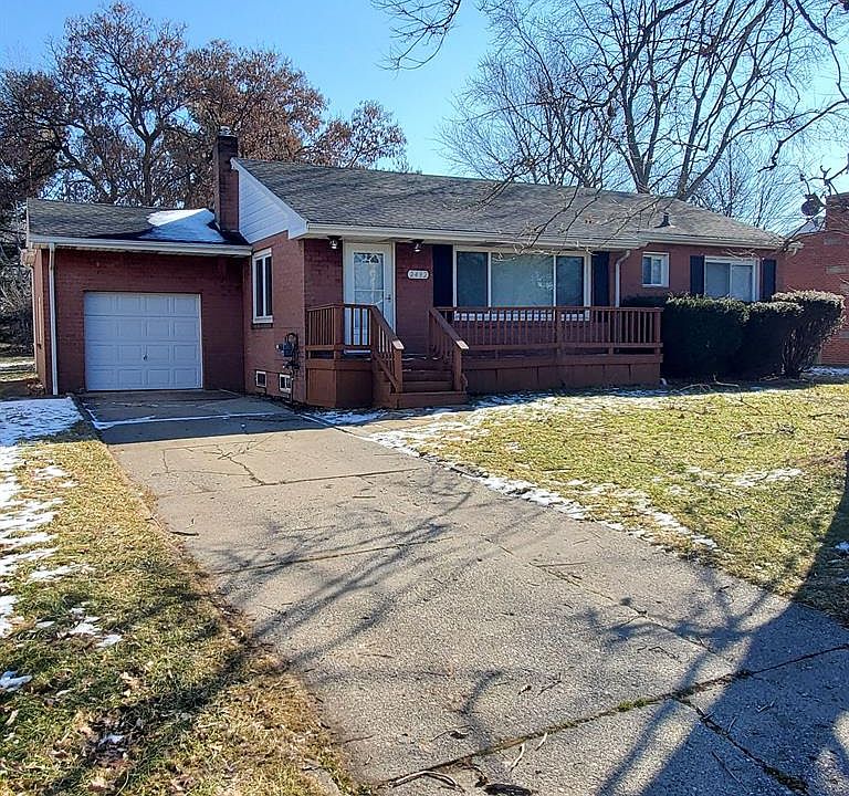 2492 Lanning Dr Burton MI 48509 Zillow