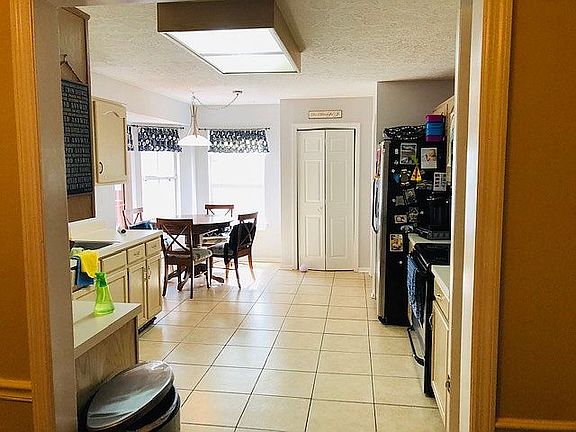 Tiled Kitchen Flooring