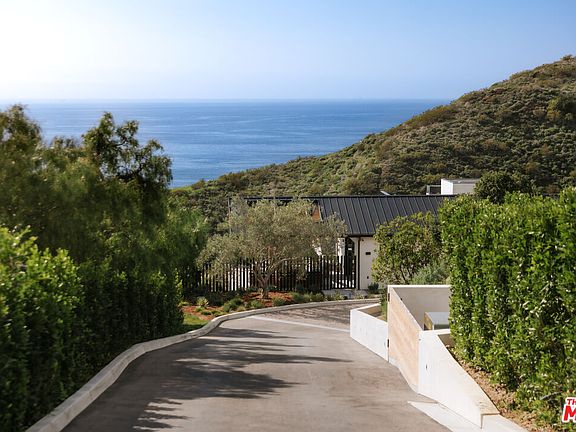 2nd image of 5941 Trancas Canyon Rd