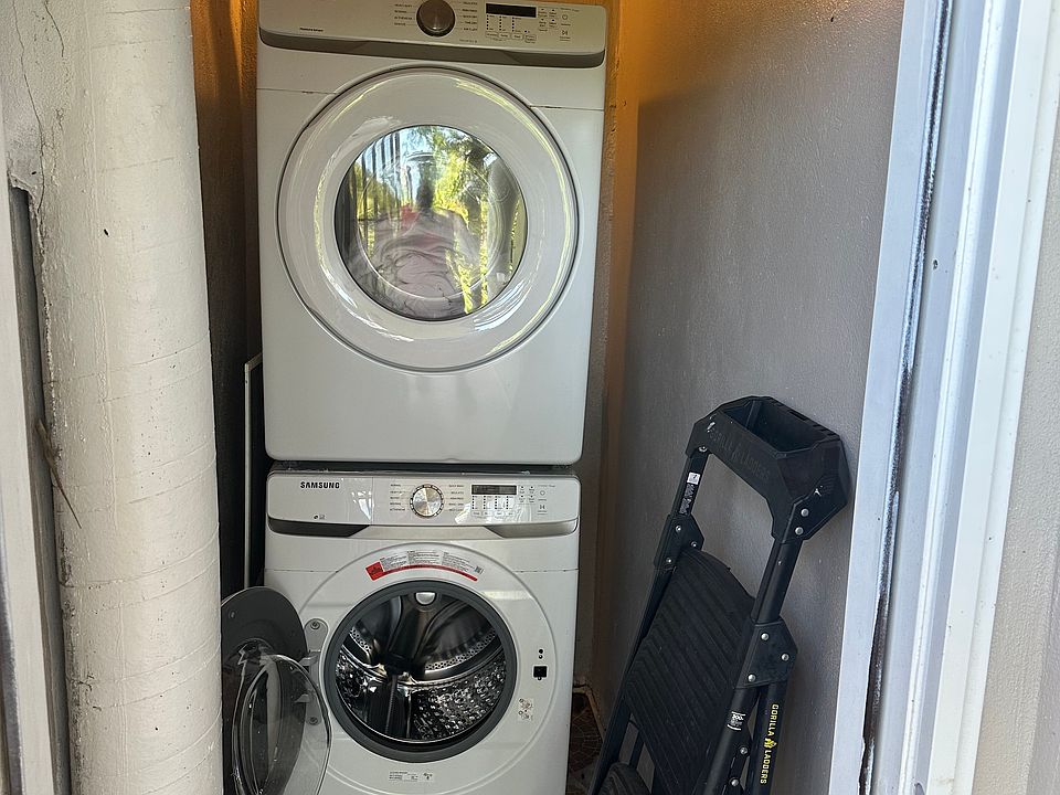 Full size Washer and Dryer