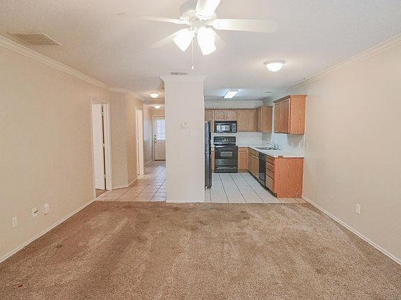 3rd image of 804 N Evanston Ave