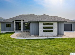 22804 Copper Ridge Rd, Gretna, NE 68028