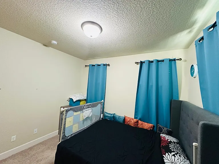 625 SE 78th Ave — Photo 10