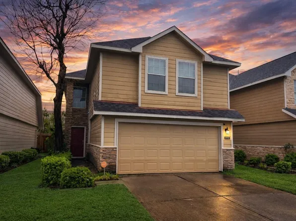 10827 Windfern Lakes St, Houston, TX 77064