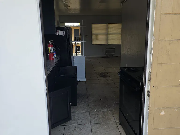 919 Randall St #921 — Photo 4