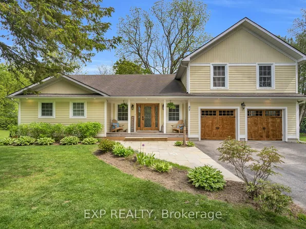 89 River St, Georgina, ON L0E 1R0