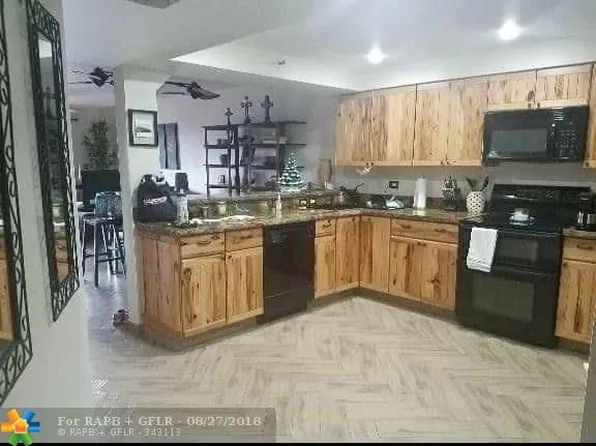 2200 S Cypress Bend Dr APT 601, Pompano Beach, FL 33069