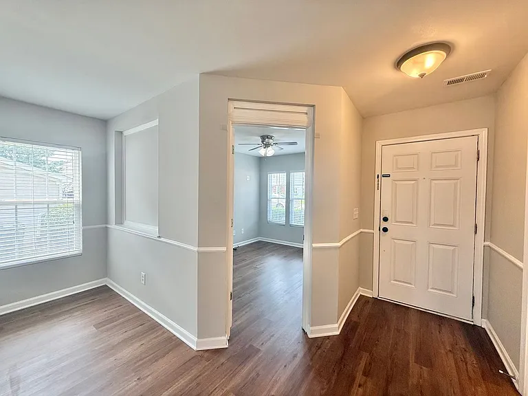 6016 Namozine Ct — Photo 2