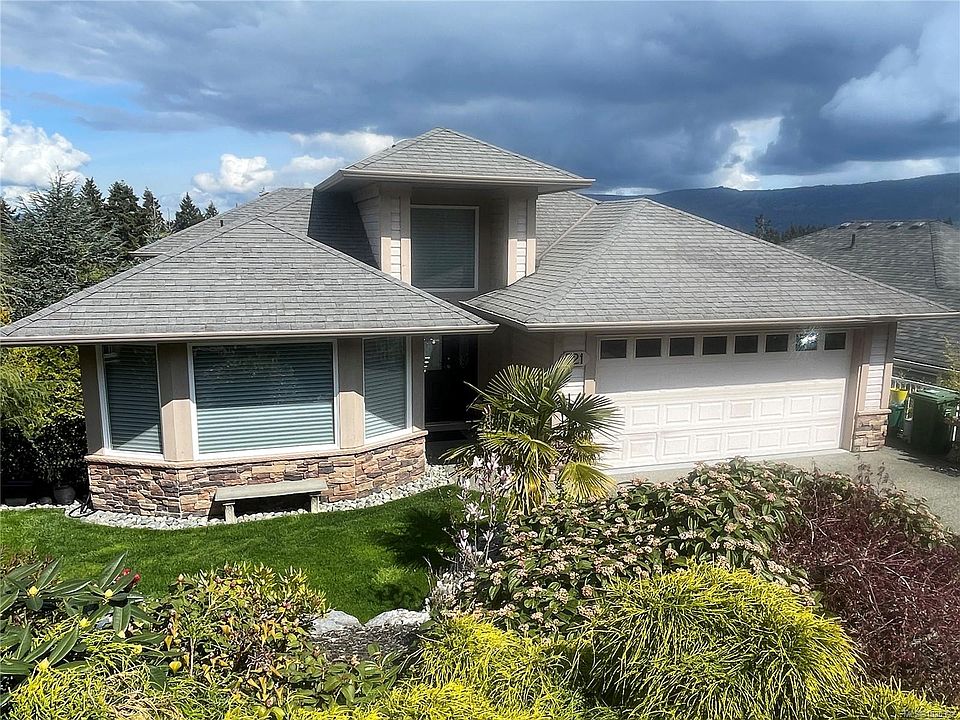 1st image of 721 Country Club Dr