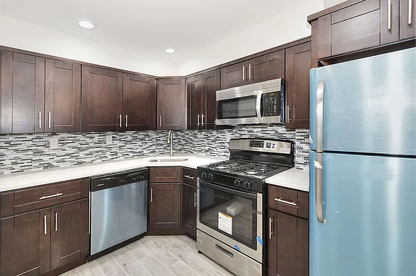 Sold by Fillmore | media 1