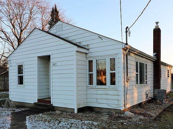 2nd image of 407 W Hively Ave