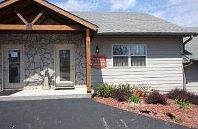 4th image of 12 Bay Front Ln