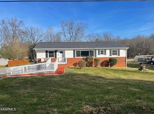 404 Bridge View Rd, Knoxville, TN 37914