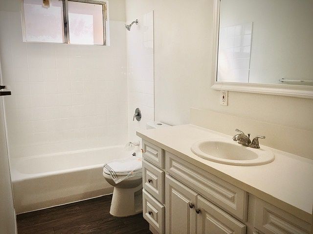1st image of 10231 Darby Ave APT 2