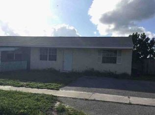 4661 Chariot Cir, Greenacres, FL 33463
