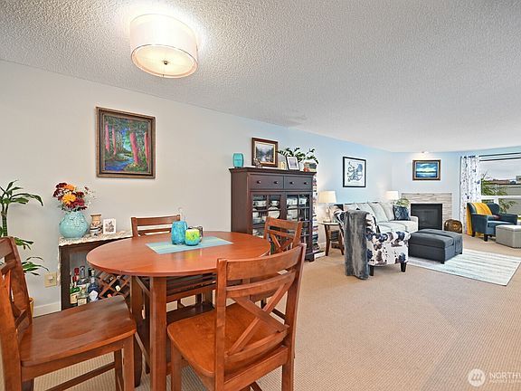 2nd image of 9416 1st Avenue NE #419