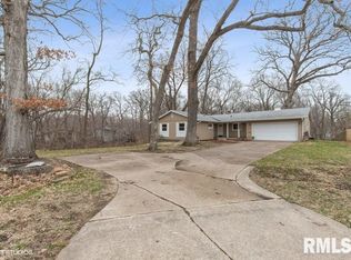 2715 46th St, Rock Island, IL 61201