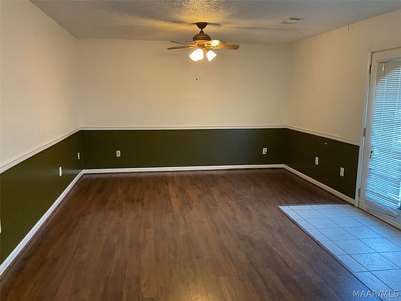5th image of 1709 N Oakview Ct