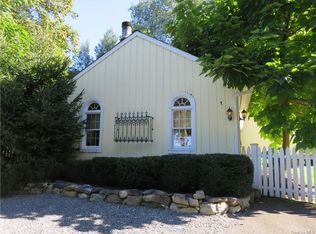 29 Sunset Dr, Bedford Hills, NY 10507