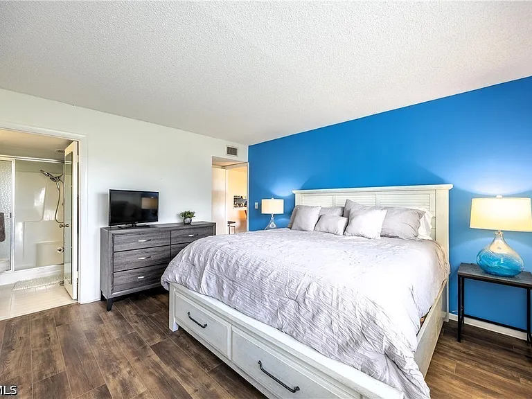 6220 Augusta Dr #309 — Photo 14
