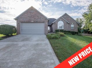 101 Carriage Ln, Georgetown, KY 40324