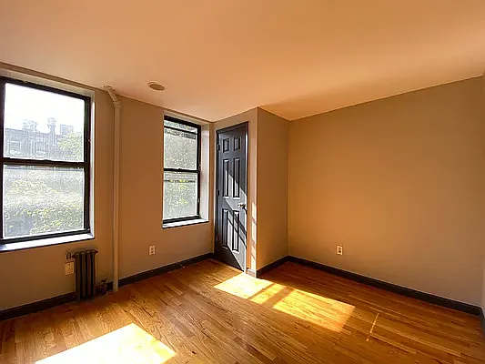 Rented by REAL New York | media 1