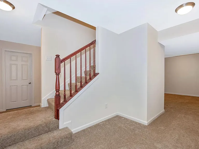 102 Water Run St #1 — Photo 24