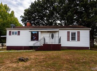 1046 Gravois Rd, Saint Clair, MO 63077