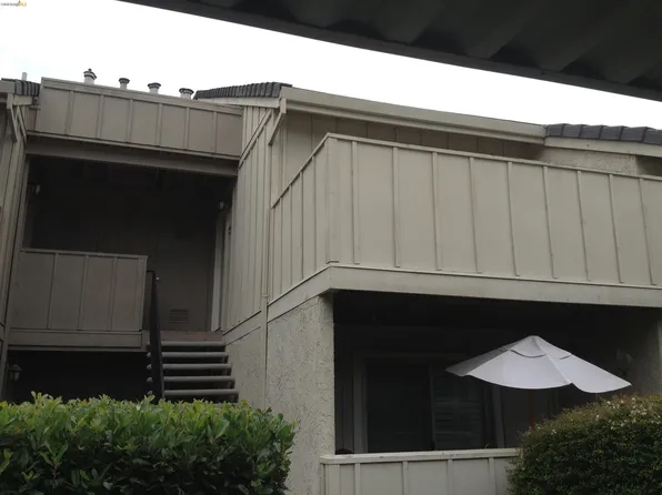 2209 Lakeview Cir, Pittsburg, CA 94565
