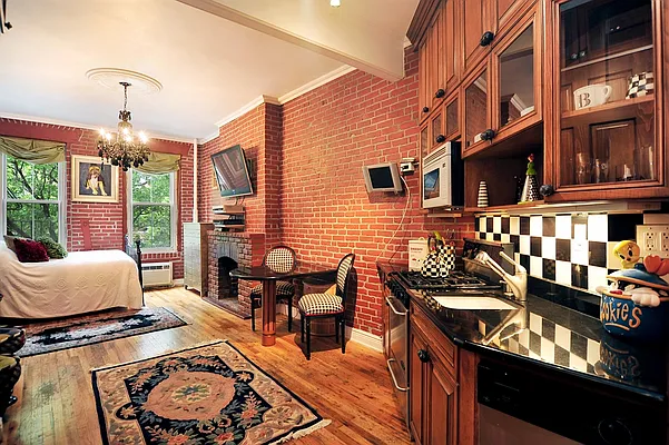 Sold by Corcoran | media 1