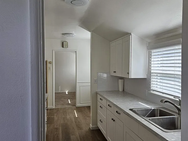10595 Cheviot Dr #10595 — Photo 3